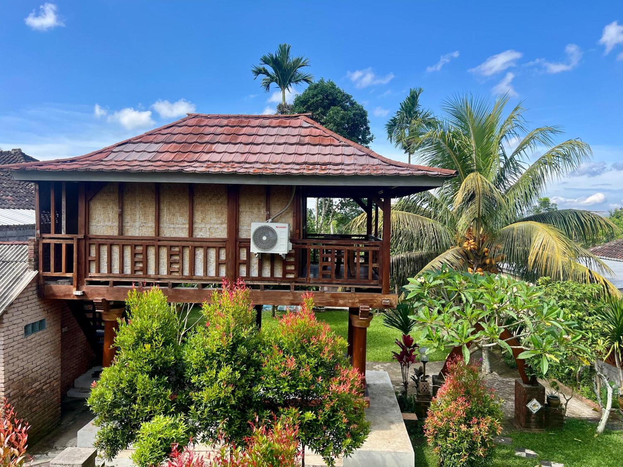 Bello Bungalow Batukliang Exterior foto